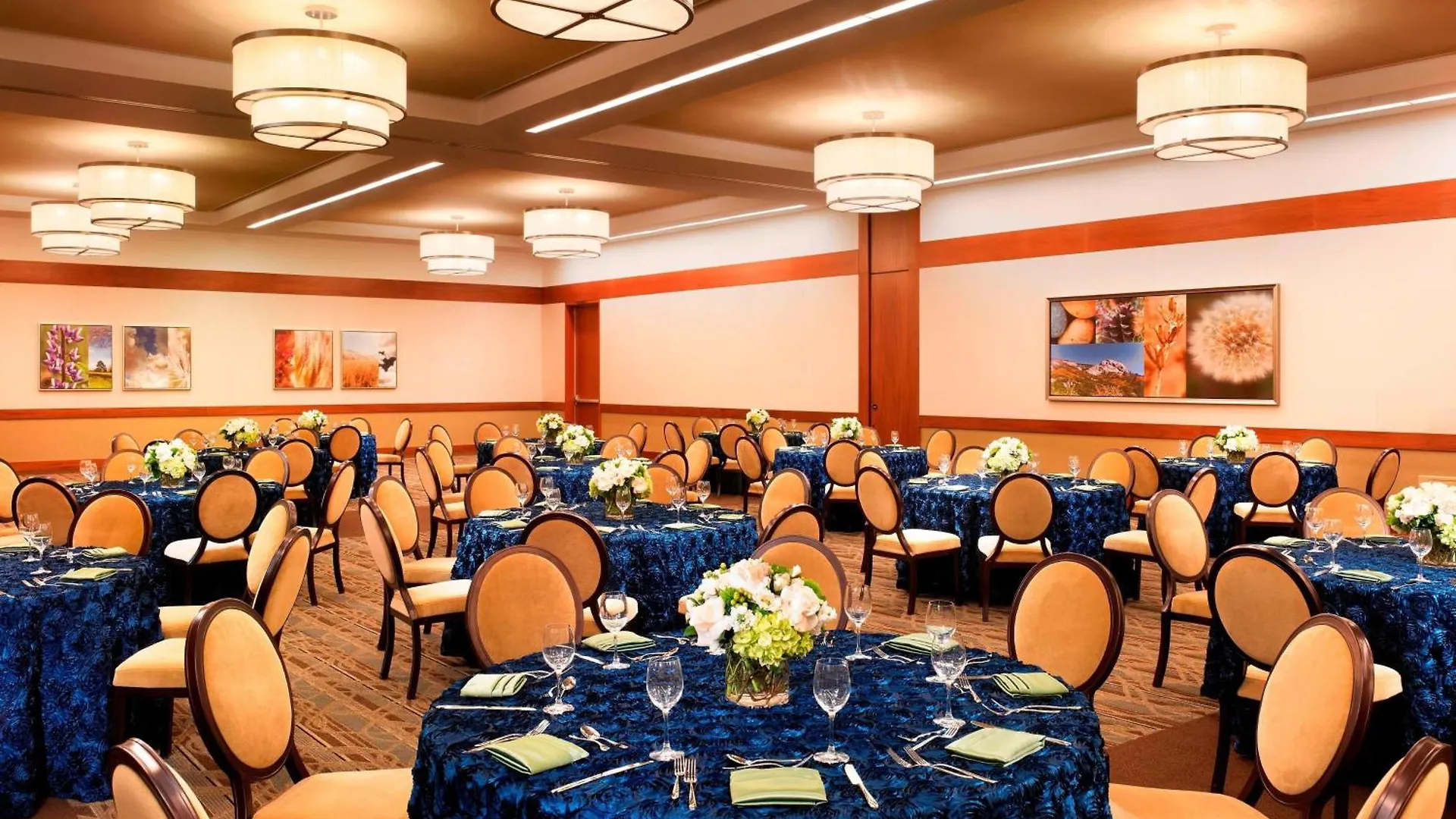 Sheraton Fairplex Suites & Conference Center Pomona Hotel