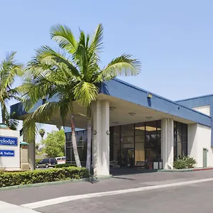 Hotel Travelodge & By Wyndham On Disneyland Dr, Anaheim
