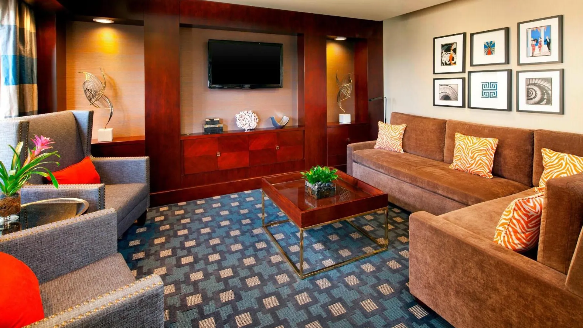 Sheraton Fairplex Suites & Conference Center Pomona 4*,  USA